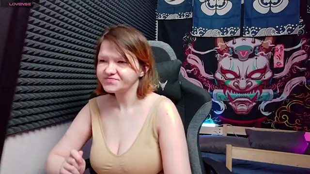 Nora lovvvv online show from 02/05/26, 10:42