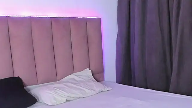 CandyAinsley online show from 09/22/25, 06:10