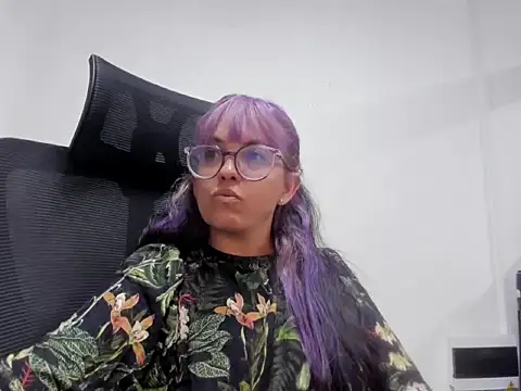 dalila macherano1 online show from 09/08/25, 09:25