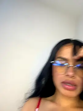 Melissa coch online show from 11/16/25, 04:12