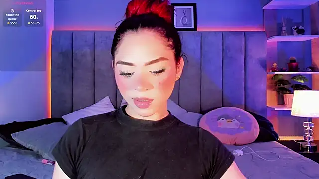 Arianna Ponce online show from 09/26/25, 06:28