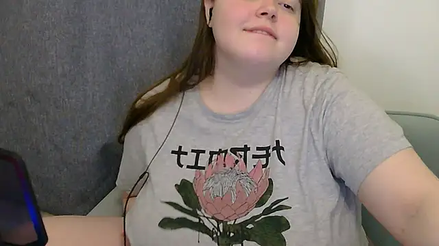 brattyprincessemma online show from 12/19/25, 05:53