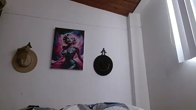 Crystal Star  online show from 03/13/26, 11:50