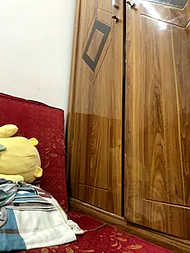 July-Asian online show from 10/09/25, 10:57