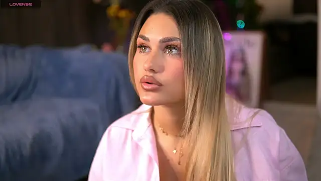 KayaAzur online show from 11/06/25, 05:30