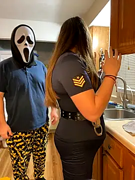 Mommasaurrex online show from 10/16/25, 01:50