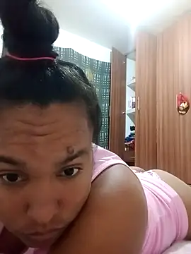 Snapshot of Viviana_h chatting on 11/24/25, 01:38 Viviana h online show from 11/24/25, 01:38