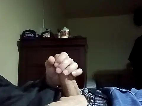 Snapshot of StirringFraction chatting on 11/11/25, 03:34 StirringFraction online show from 11/11/25, 03:34