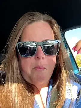 hornykitty1210 online show from 10/23/25, 07:12