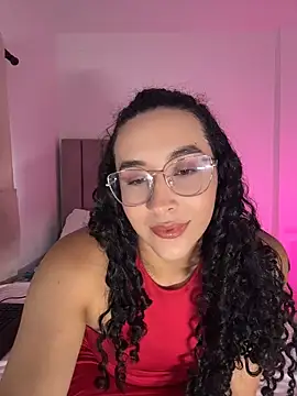 Snapshot of alehia_cute chatting on 04/25/26, 10:40 alehia cute online show from 04/25/26, 10:40