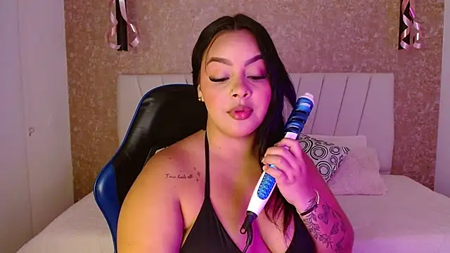 Snapshot of Amaranta_carey chatting on 11/08/25, 12:11 Amaranta carey online show from 11/08/25, 12:11