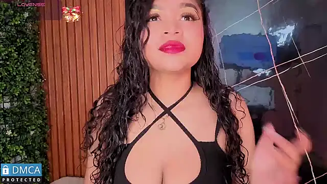 Snapshot of leidy_morales_ chatting on 06/12/26, 11:09 leidy morales online show from 06/12/26, 11:09