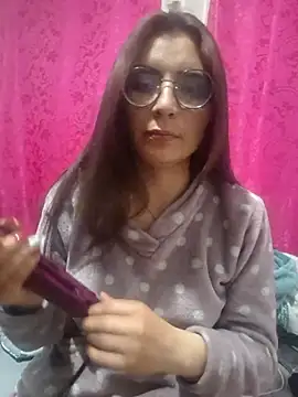 Snapshot of Natalykaty chatting on 09/23/25, 02:58 Natalykaty online show from 09/23/25, 02:58