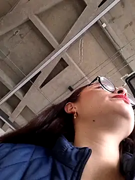 Snapshot of Natalykaty chatting on 10/19/25, 04:40 Natalykaty online show from 10/19/25, 04:40