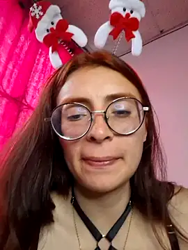 Snapshot of Natalykaty chatting on 12/16/25, 07:30 Natalykaty online show from 12/16/25, 07:30