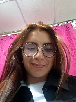 Snapshot of Natalykaty chatting on 12/21/25, 05:47 Natalykaty online show from 12/21/25, 05:47