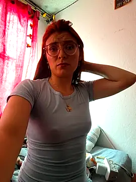 Snapshot of Natalykaty chatting on 03/25/26, 05:30 Natalykaty online show from 03/25/26, 05:30