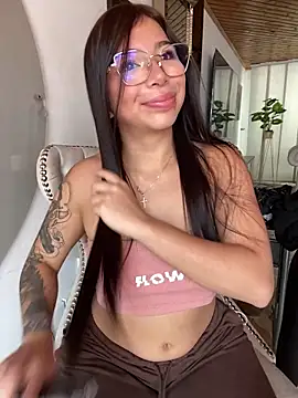 Maddy Piink online show from 02/10/26, 05:06