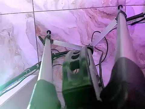 luciana valentina online show from 09/19/25, 11:05