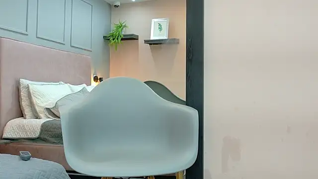 Camila Hill  online show from 02/24/26, 02:48