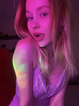 OctaviaJoy online show from 10/16/25, 02:07