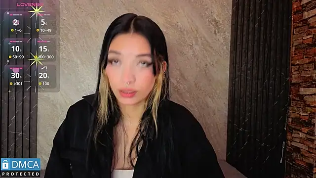 Snapshot of stepha__ chatting on 02/17/26, 11:07 stepha online show from 02/17/26, 11:07