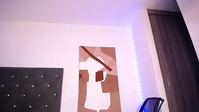 Snapshot of JoshMorri chatting on 11/26/25, 12:11 JoshMorri online show from 11/26/25, 12:11