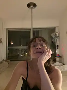 Snapshot of Chris06d22@xh chatting on 03/10/26, 09:20 Chris06d22xh online show from 03/10/26, 09:20