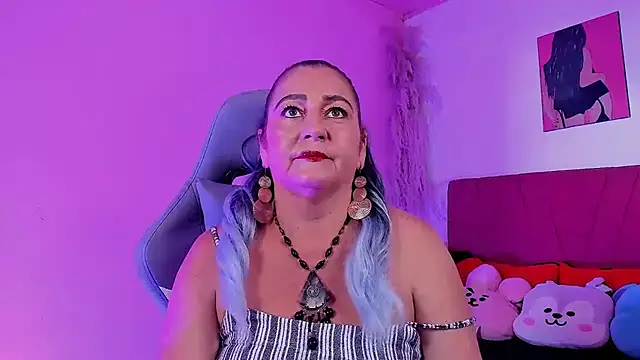 Snapshot of PalomaLombardi chatting on 02/07/26, 08:12 PalomaLombardi online show from 02/07/26, 08:12