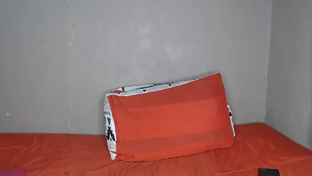 Lunalee online show from 02/12/26, 05:24