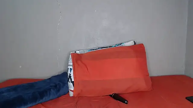 Lunalee online show from 03/03/26, 09:26