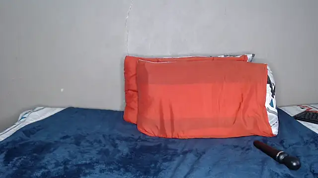 Lunalee online show from 03/23/26, 07:12