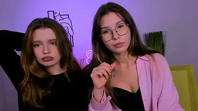 lily morty online show from 09/13/25, 07:13