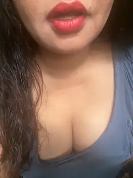 Snapshot of Bhabi_Ki_Antarvasna chatting on 10/03/25, 04:53 Bhabi Ki Antarvasna online show from 10/03/25, 04:53