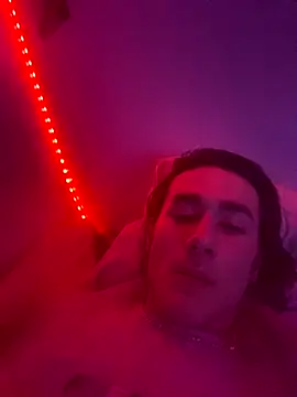 Snapshot of CHAPCHAP09 chatting on 12/18/25, 11:55 CHAPCHAP09 online show from 12/18/25, 11:55