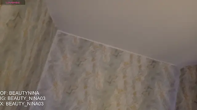 Snapshot of beauty_nina chatting on 03/04/26, 02:34 beauty nina online show from 03/04/26, 02:34