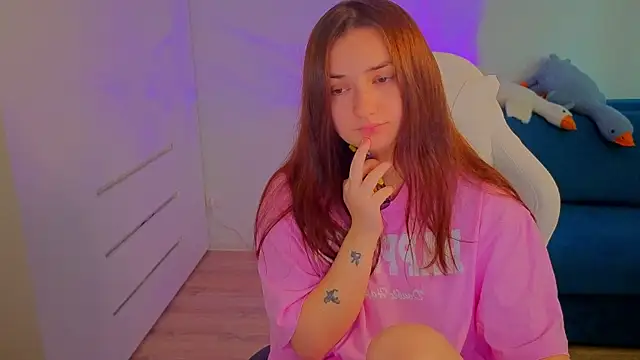 Lelia Vibe online show from 10/05/25, 11:52