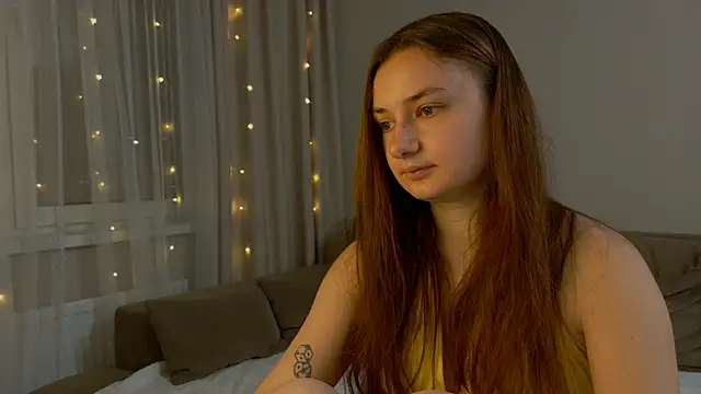 Lelia Vibe online show from 04/15/26, 07:43