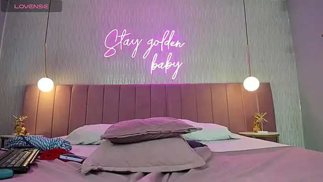 Snapshot of HANNA_BASTIAN_VC chatting on 12/20/25, 03:13 HANNA BASTIAN VC online show from 12/20/25, 03:13