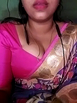 Snapshot of Dimplegirl chatting on 10/29/25, 05:36 Dimplegirl online show from 10/29/25, 05:36