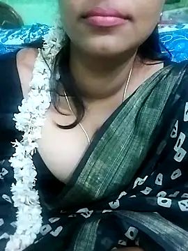 Snapshot of Dimplegirl chatting on 11/08/25, 06:07 Dimplegirl online show from 11/08/25, 06:07