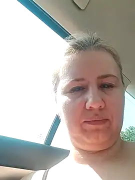 Snapshot of LustyyX chatting on 06/30/26, 07:42 LustyyX online show from 06/30/26, 07:42