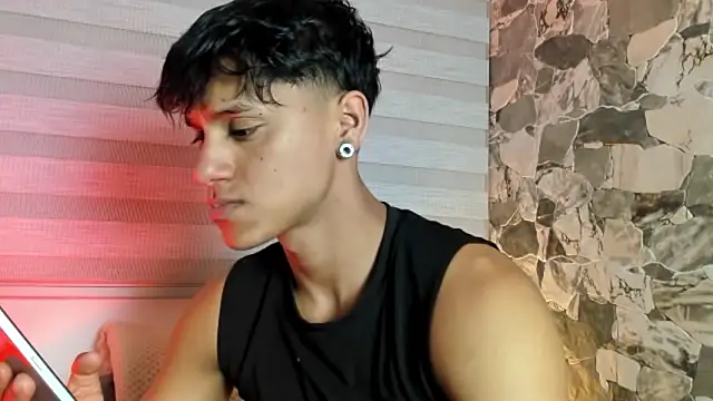 Snapshot of ZYZZ1312 chatting on 03/25/26, 02:50 ZYZZ1312 online show from 03/25/26, 02:50