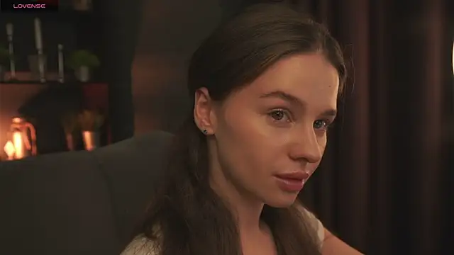 Snapshot of Olivia_Farrell chatting on 09/30/25, 12:43 Olivia Farrell online show from 09/30/25, 12:43