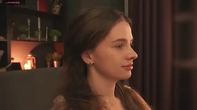 Snapshot of Olivia_Farrell chatting on 10/01/25, 12:55 Olivia Farrell online show from 10/01/25, 12:55