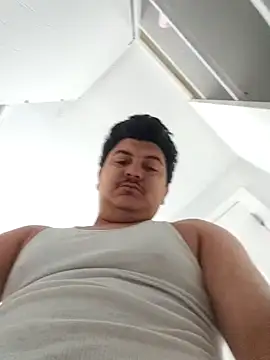 Snapshot of Biglou97 chatting on 02/11/26, 01:16 Biglou97 online show from 02/11/26, 01:16