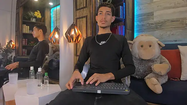 Adonis WB online show from 11/15/25, 09:43