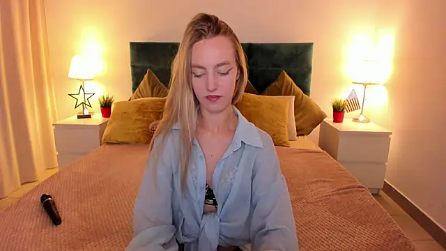 mishapallmer online show from 09/19/25, 08:27