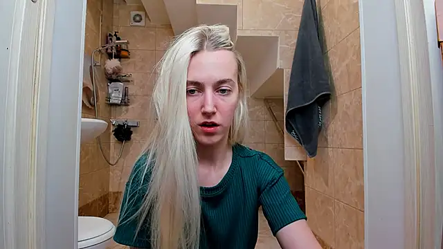 Snapshot of mishapallmer chatting on 02/07/26, 07:34 mishapallmer online show from 02/07/26, 07:34