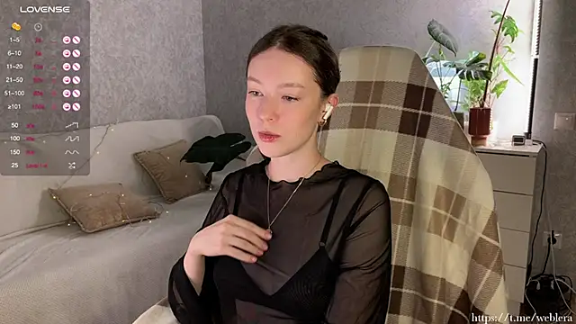 Snapshot of lucky13___ chatting on 11/14/25, 03:55 lucky13 online show from 11/14/25, 03:55